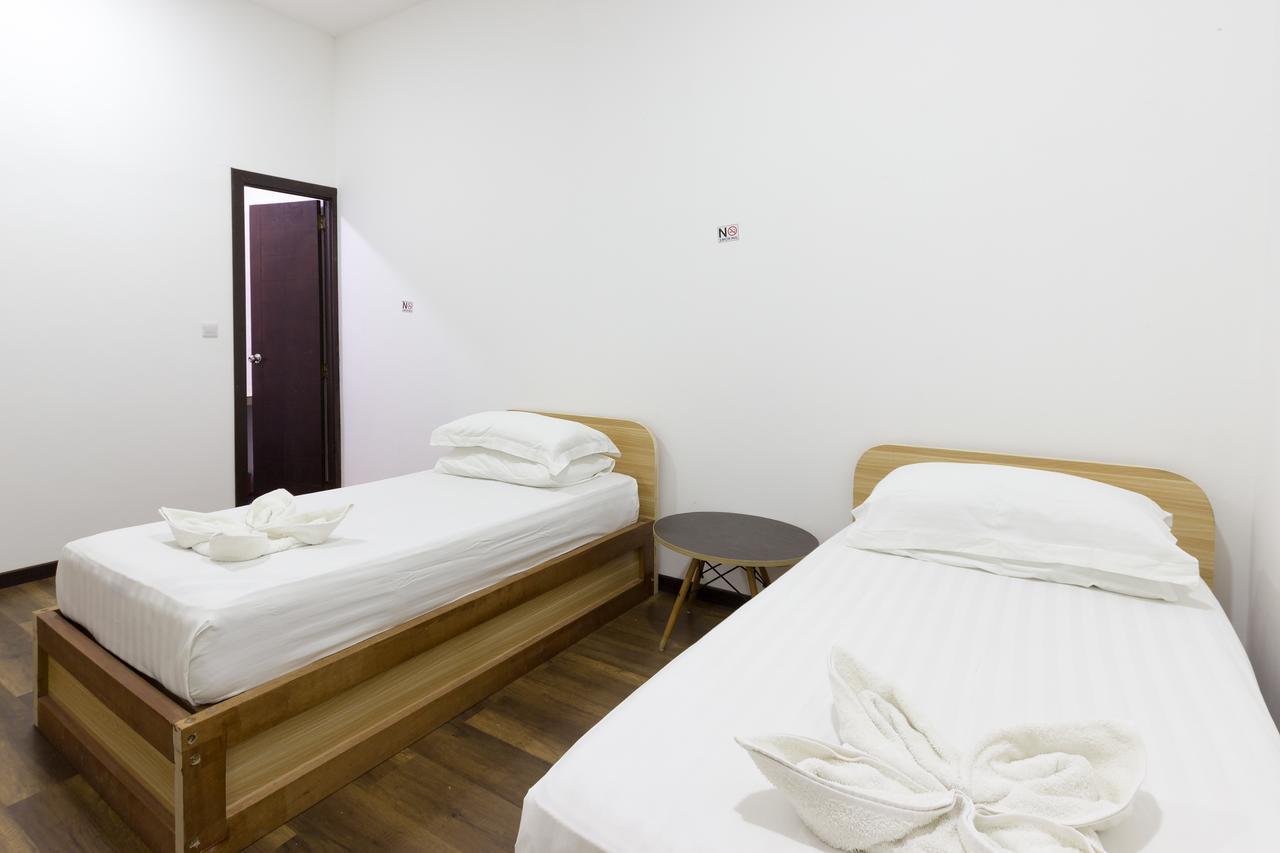 Surf Trip Maldives Hotel Thulusdhoo Esterno foto