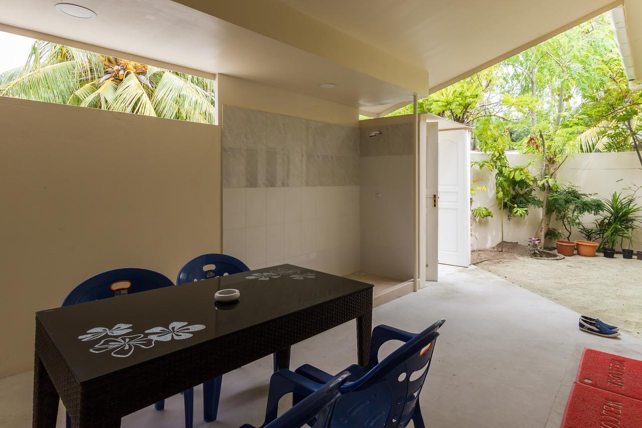Surf Trip Maldives Hotel Thulusdhoo Esterno foto