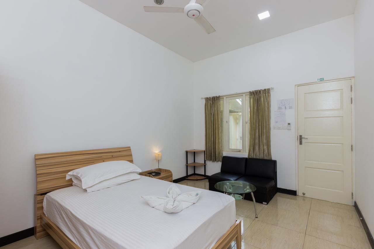Surf Trip Maldives Hotel Thulusdhoo Esterno foto